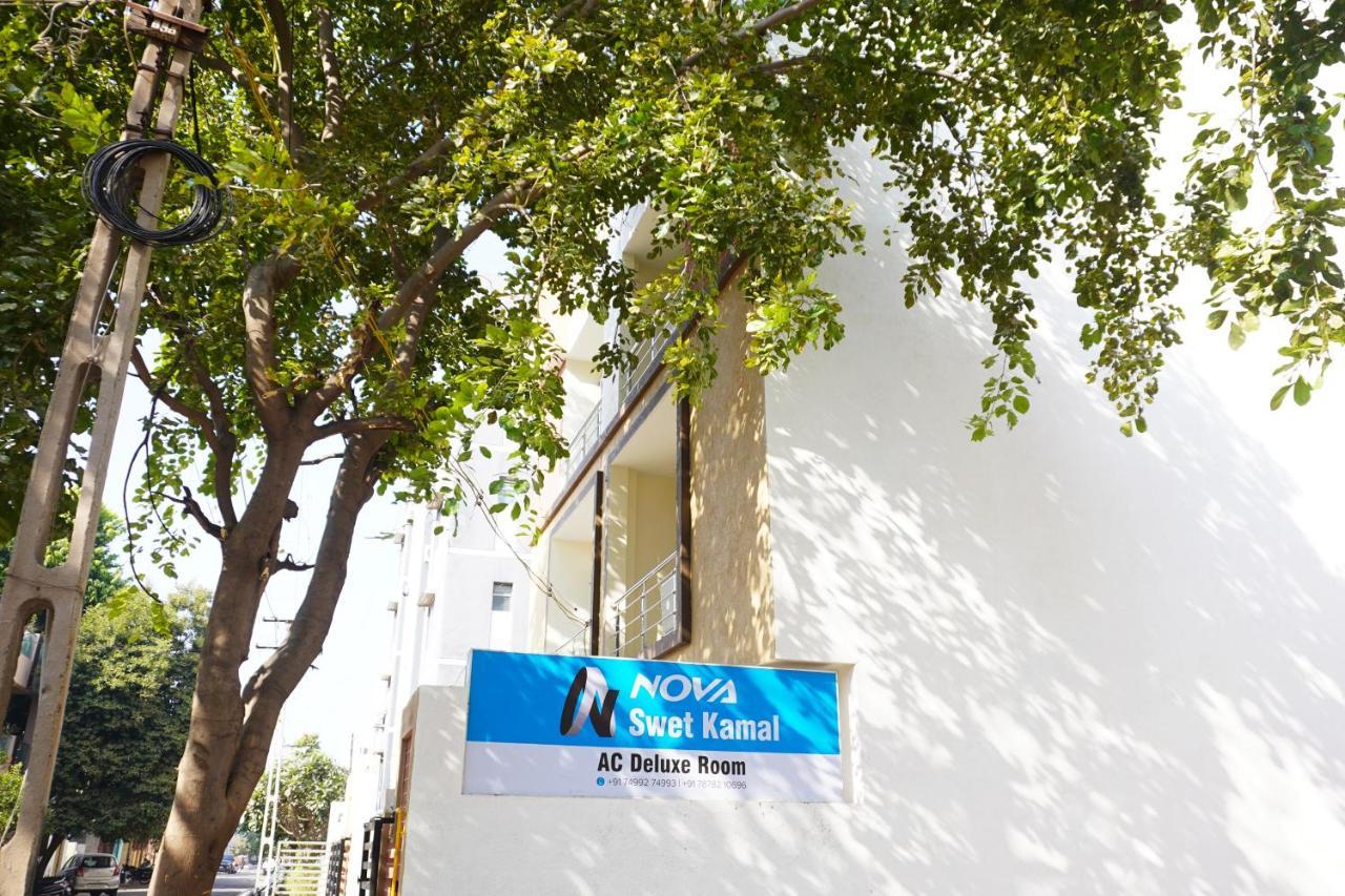 Hotel Nova Sk Rajkot Exterior foto